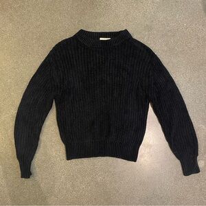 Wilfred Aritzia Women’s XXS Chenille Knit Sweater Crewneck Black Comfort‎